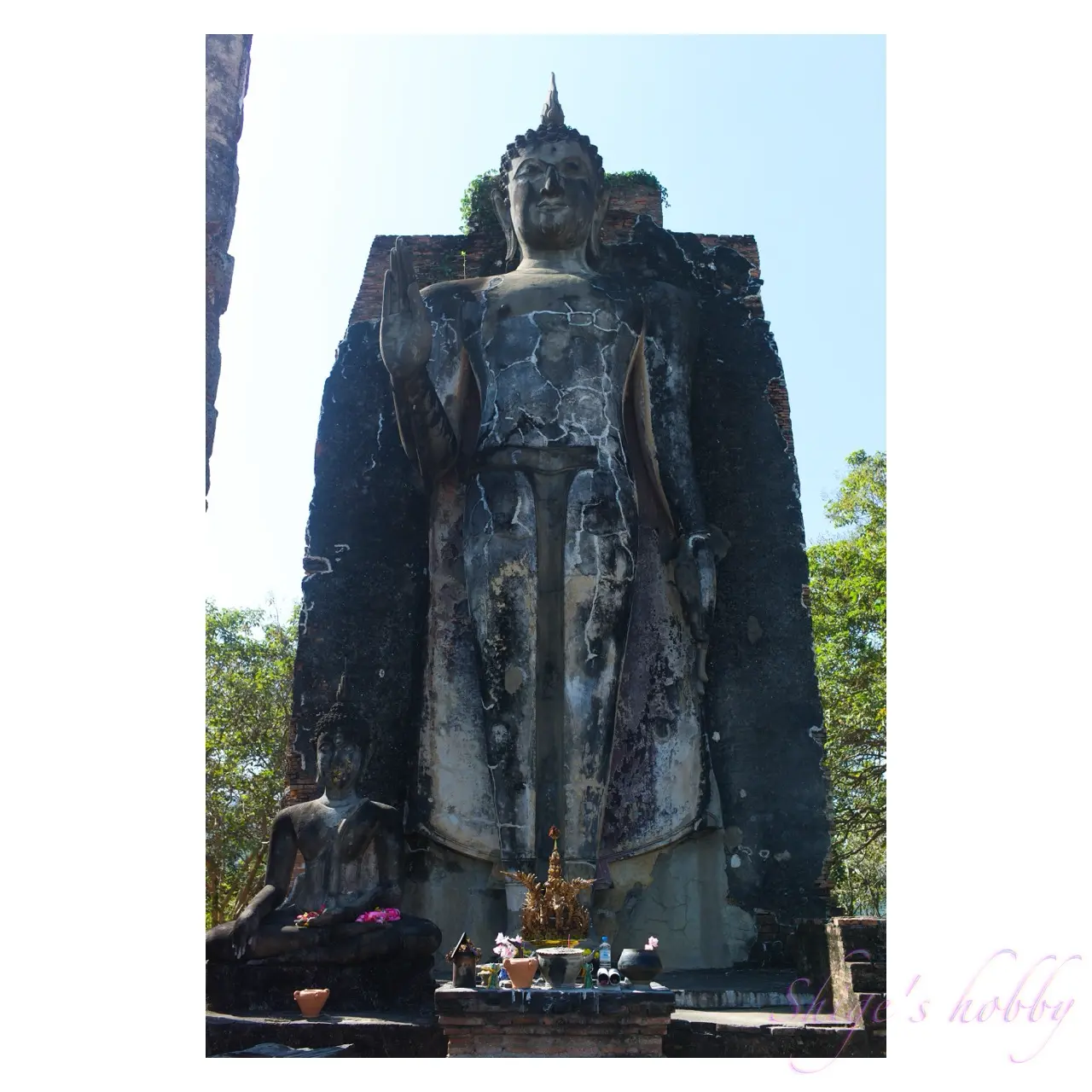 ワット・サパーン・ヒン・Wat Saphan Hin