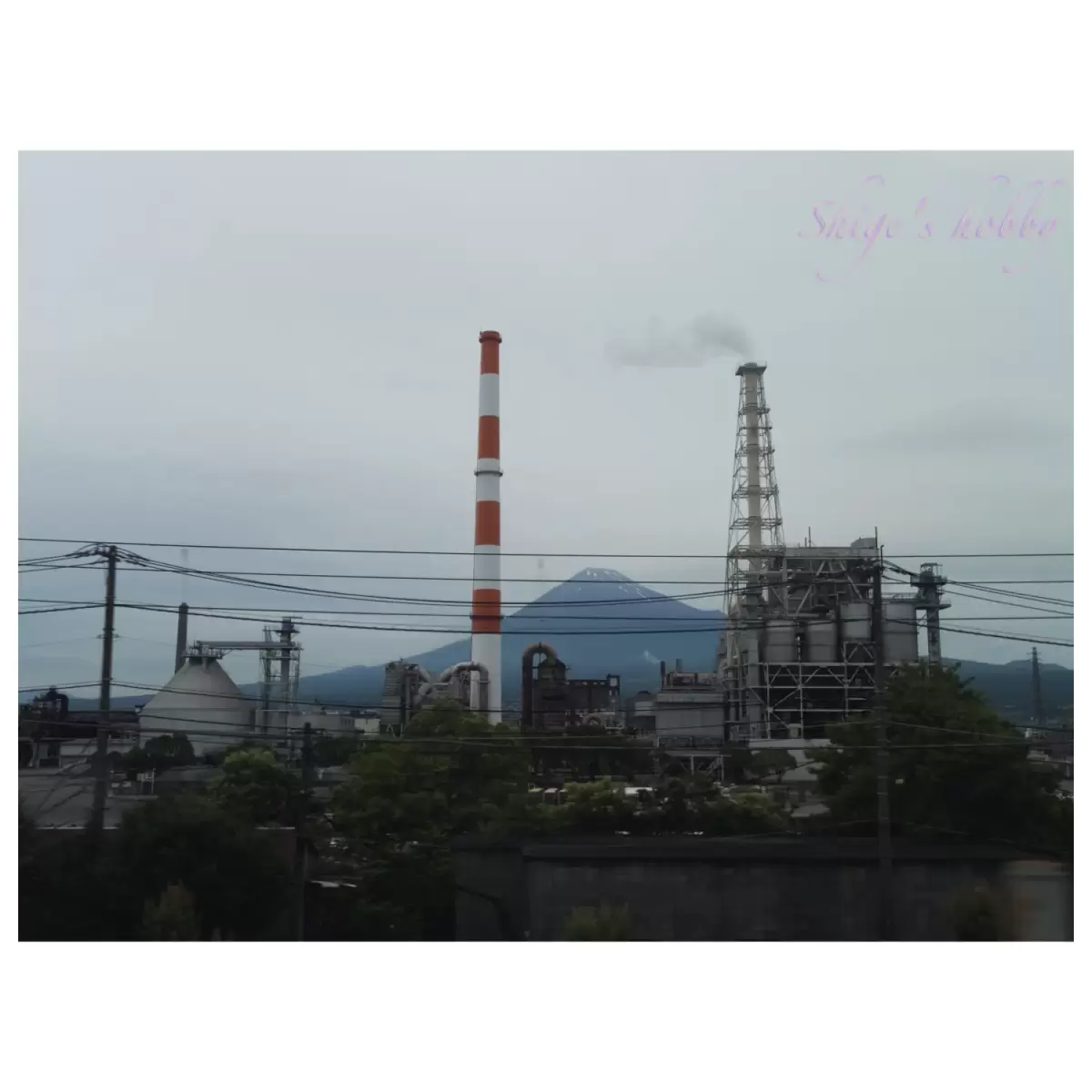 東海道新幹線の車窓・View from the Tokaido Shinkansen train window