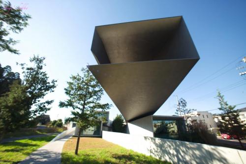 Hoki Art Museum